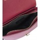 Borsa a tracolla rosa aperta con l'interno nero visibile.