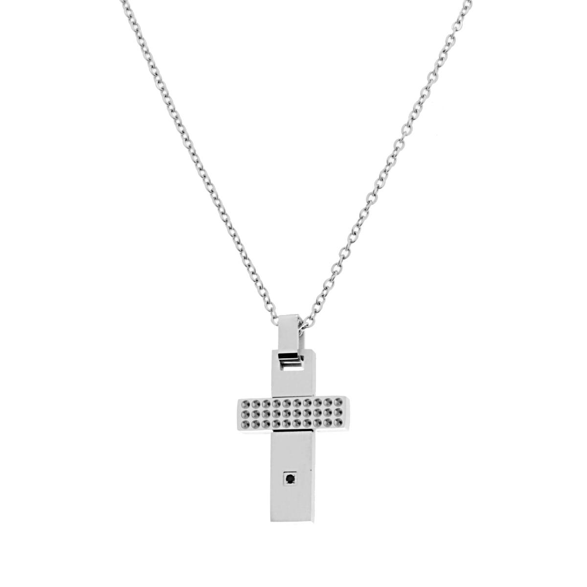 Collana con ciondolo a croce in metallo argentato, decorato con strass e un piccolo diamante nero.