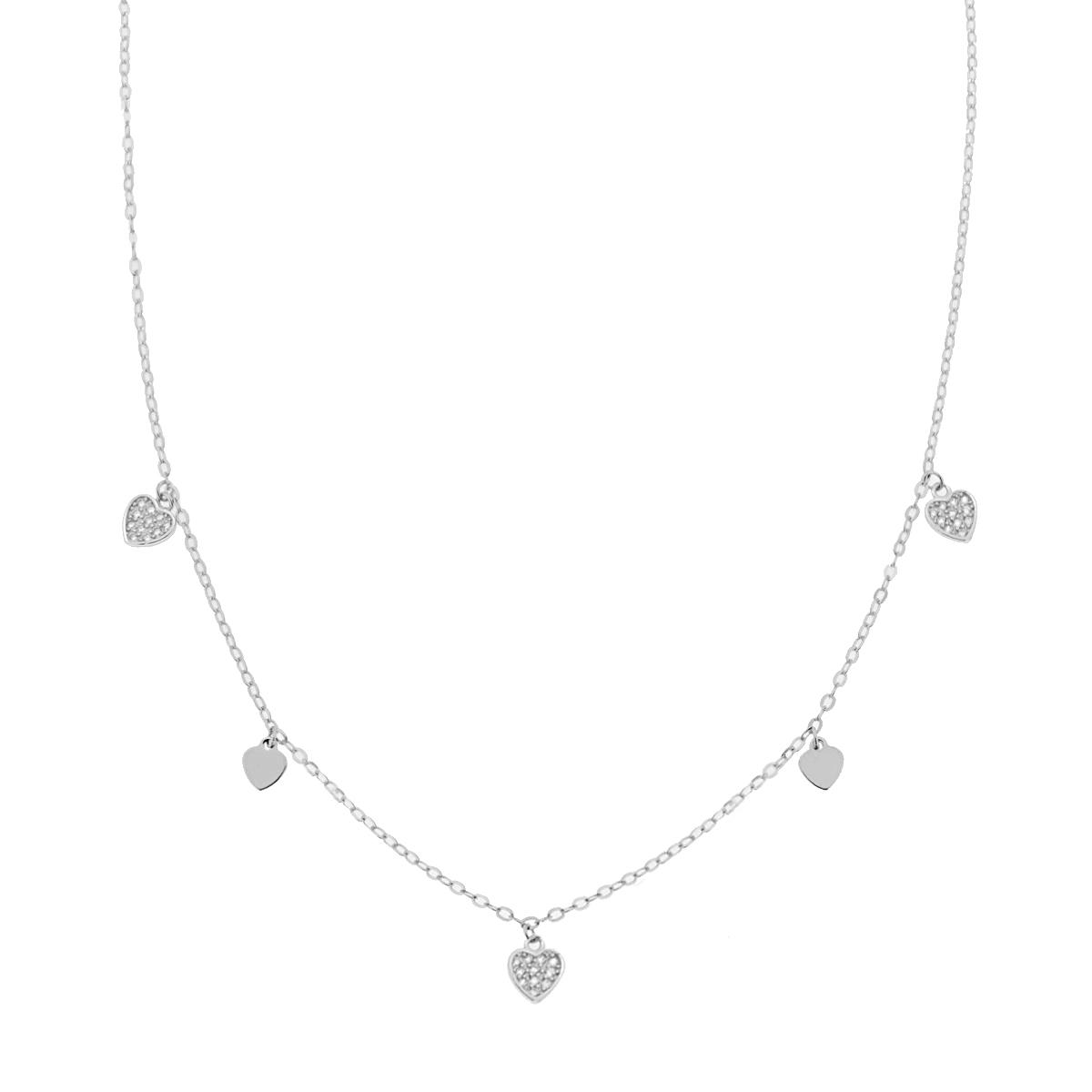 Collana in argento con cinque ciondoli a cuore, tre lisci e due con pavé di zirconi.