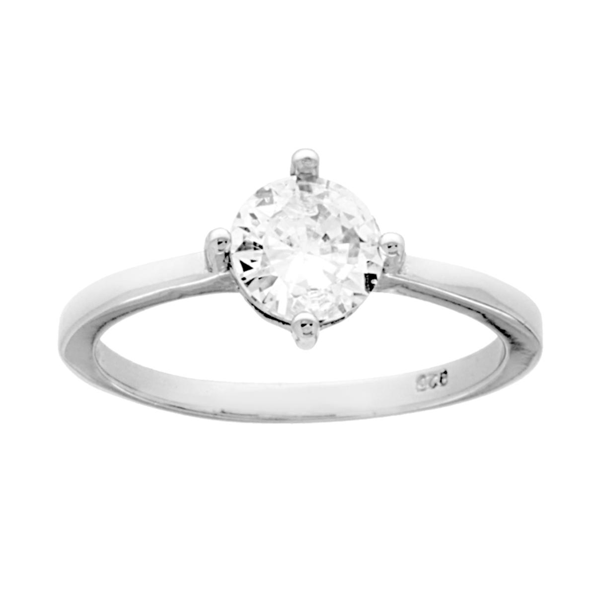 Anello solitario in argento 925 con una singola pietra di zircone rotonda, incastonata a quattro griffe.