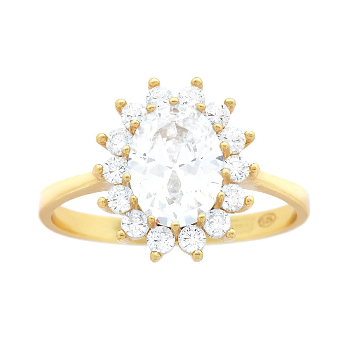 Anello in oro con pietra ovale centrale e 14 zirconi che la circondano.