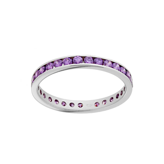 Anello in argento a fascia con incastonature a canale di ametiste viola.