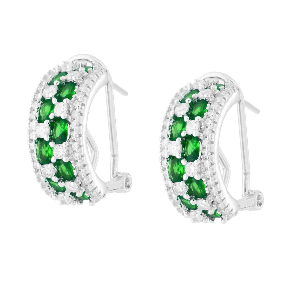 Orecchini a cerchio in argento con smeraldi e diamanti.