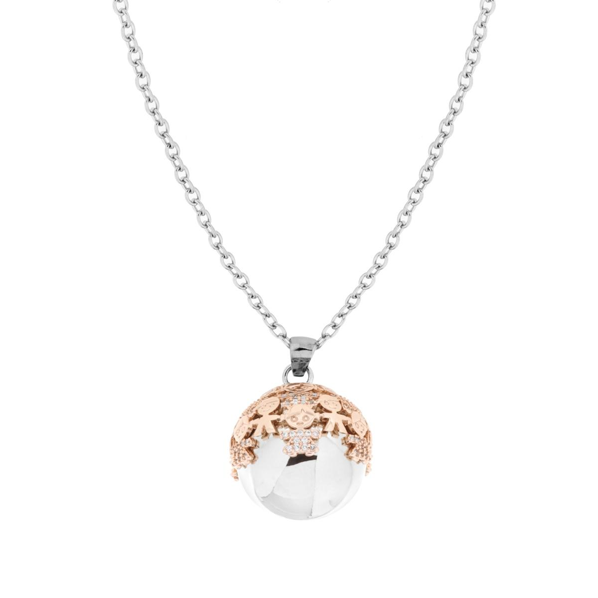 Collana con ciondolo a sfera in due metà, una argentata e una in oro rosa con decorazione di sagome e strass.