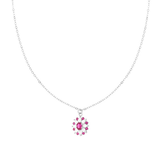 Collana in argento con ciondolo a forma di fiore, tempestato di rubini rosa e bianchi.