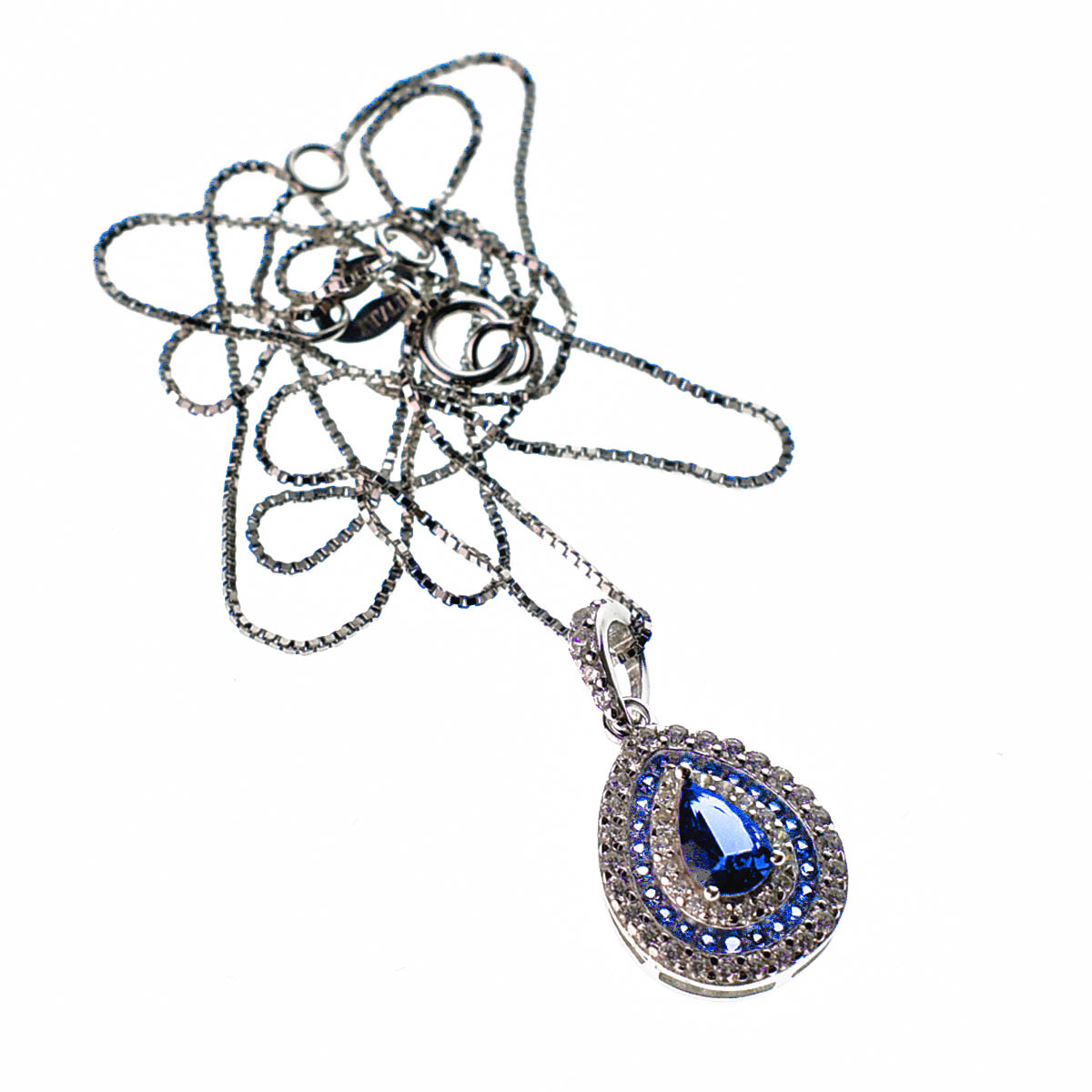 Collana in argento 925 con pendente a goccia. Zirconi blu e bianchi incastonati.