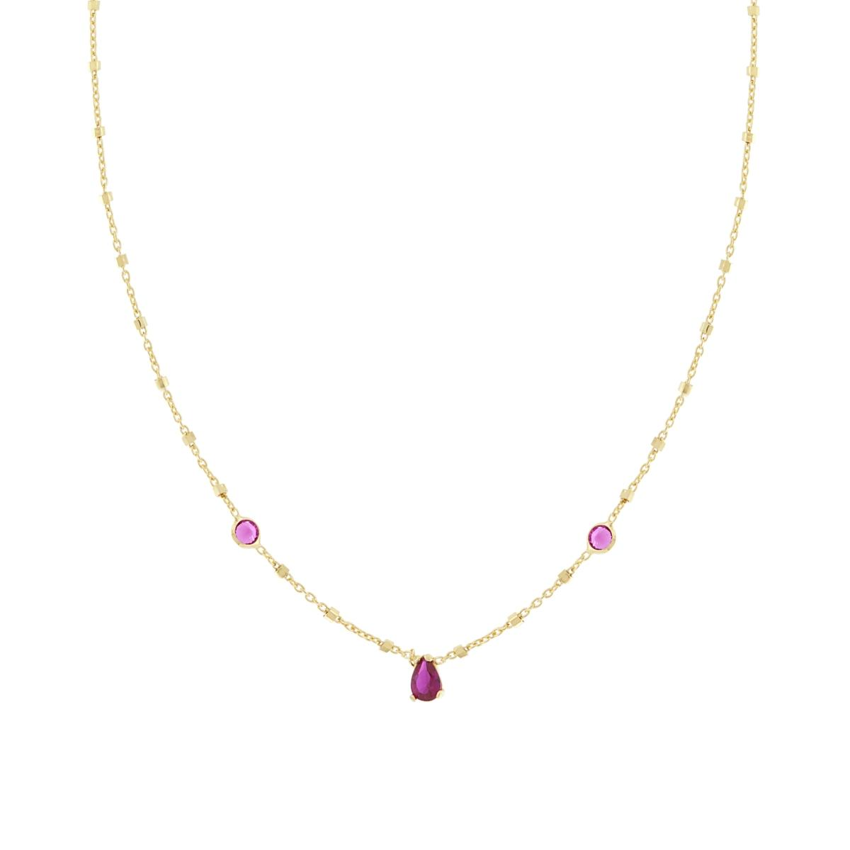 Collana in oro con catena a rosario e pendente a goccia fucsia, con due gemme rotonde.