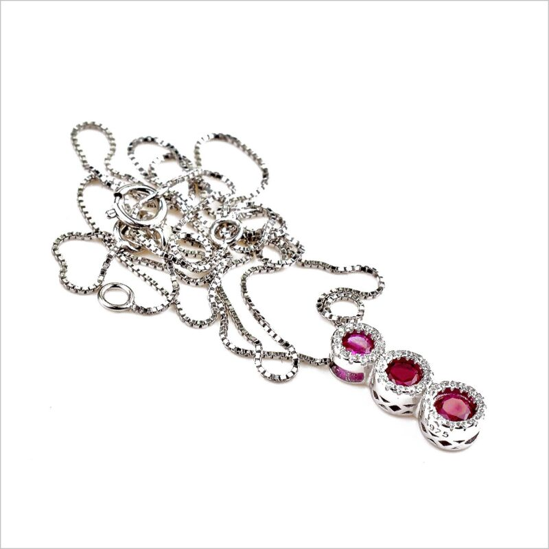 Trilofy Round Pendant Necklace, in 925 Silver