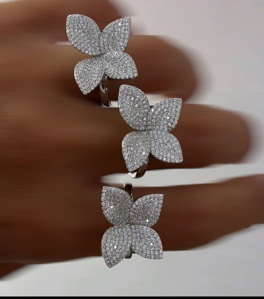 Anello Fiore 4 Petali, in Argento S925 e Zirconi