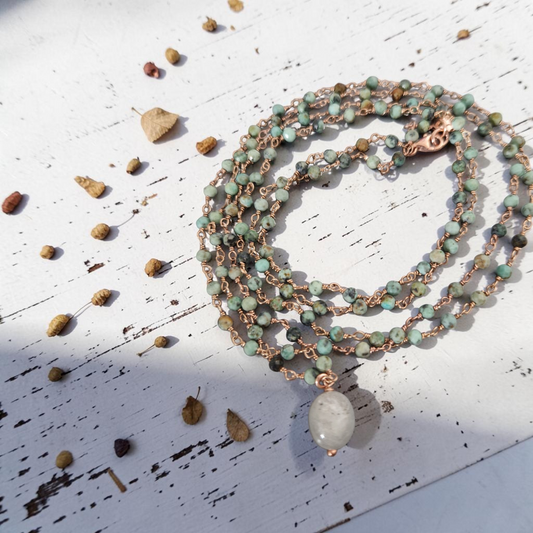 Collana Lunga Stile Rosario con Turchese Naturale e Ciondolo Giada, in Argento s925