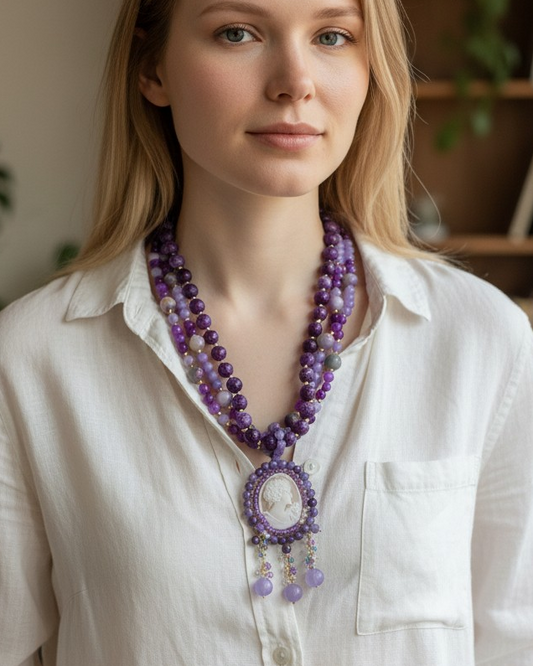 Collana di Pietre di Ametista e Cameo Prezioso