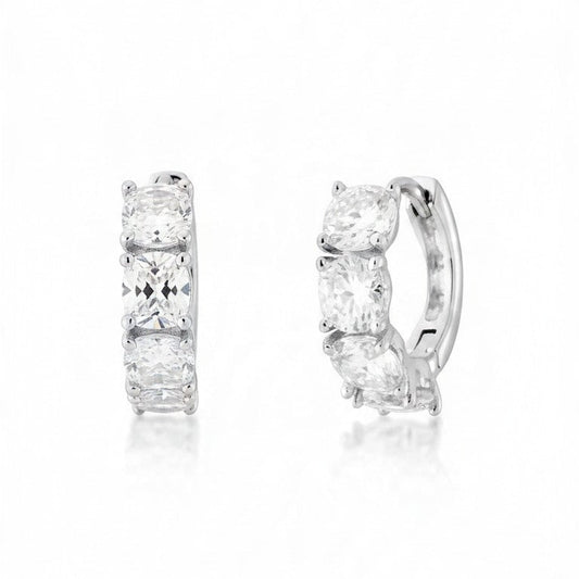Orecchini Cerchio mm 13 con MOISSANITE mm 4, Argento s925