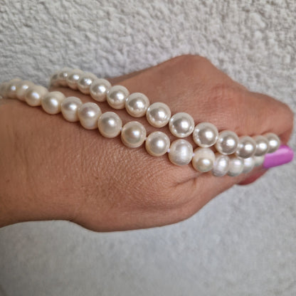 Elegant Pearl Bracelet