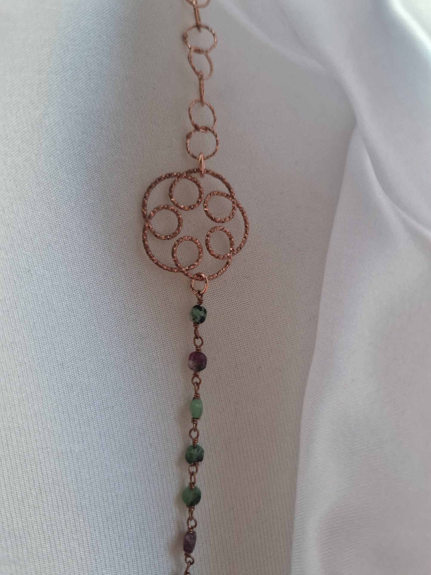 Long Necklace in Zoisite Stones and Diamond Silver