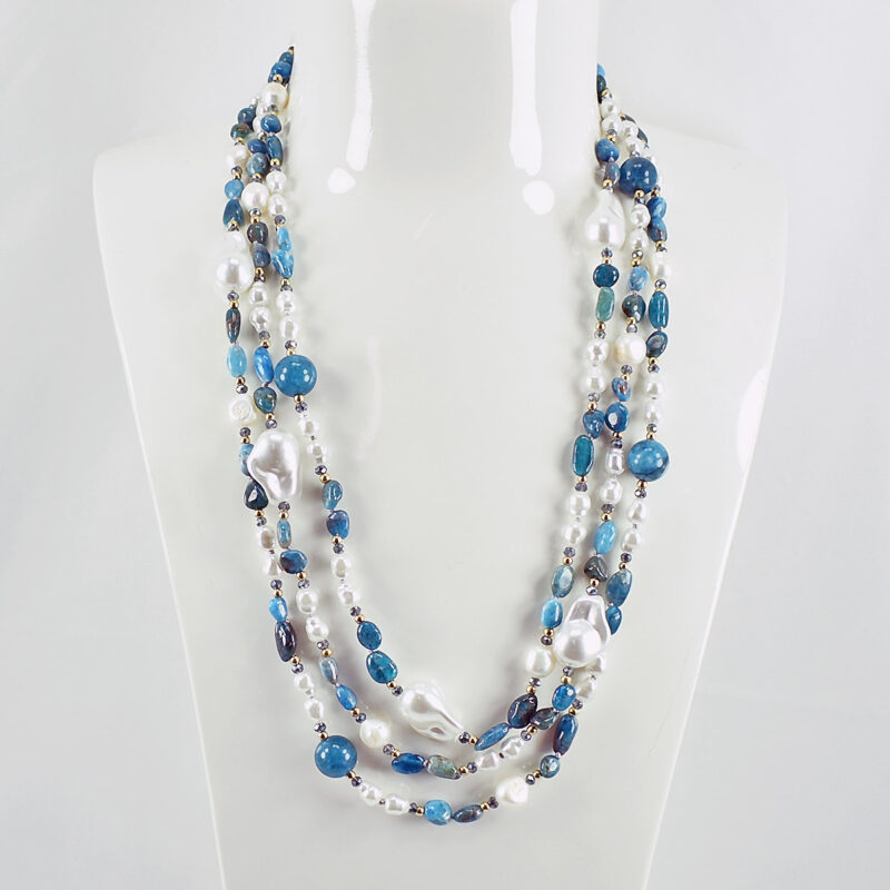 Collana 3 fili in Apatite e Perle Maiorca con chiusura di madreperla 150Cm