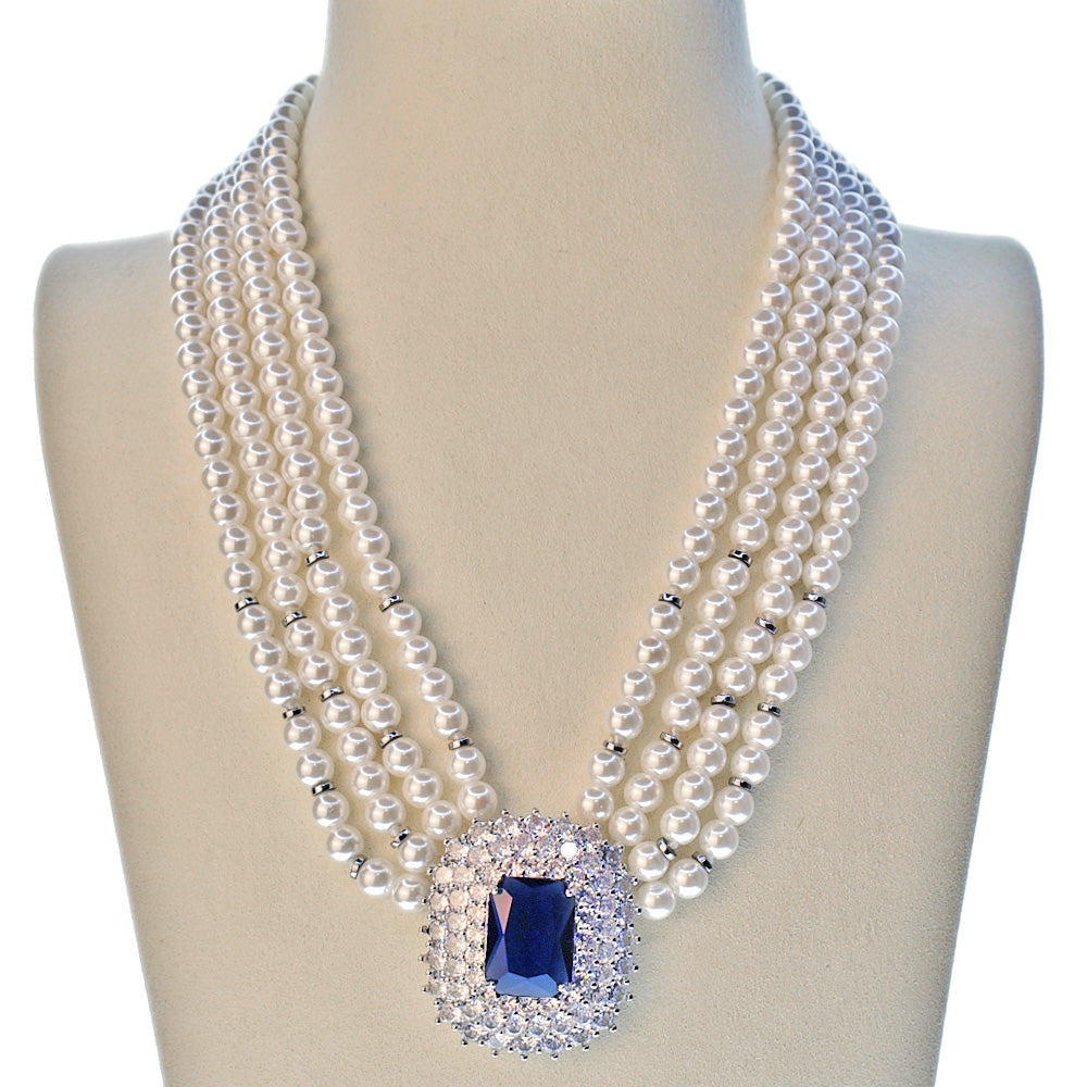 Collana con Centrale Zirconato BLU e Perle di Maiorca