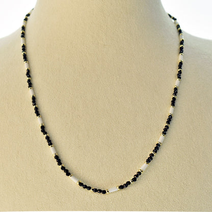 Collana in Pietre Dure da 2mm con chiusura di Acciaio Dorata