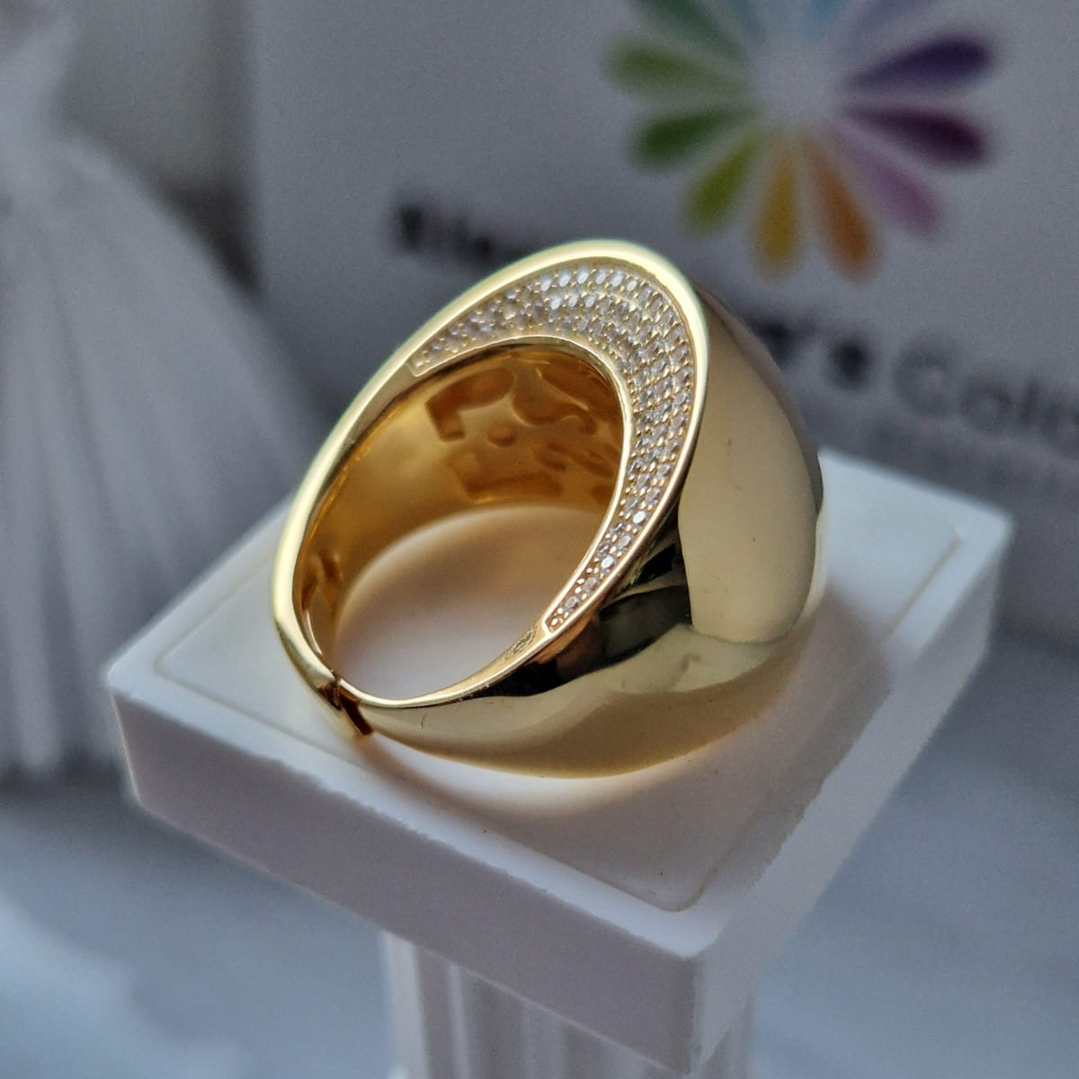 Anello Bombato Fascia LUXURY - in Argento 925  e zirconi