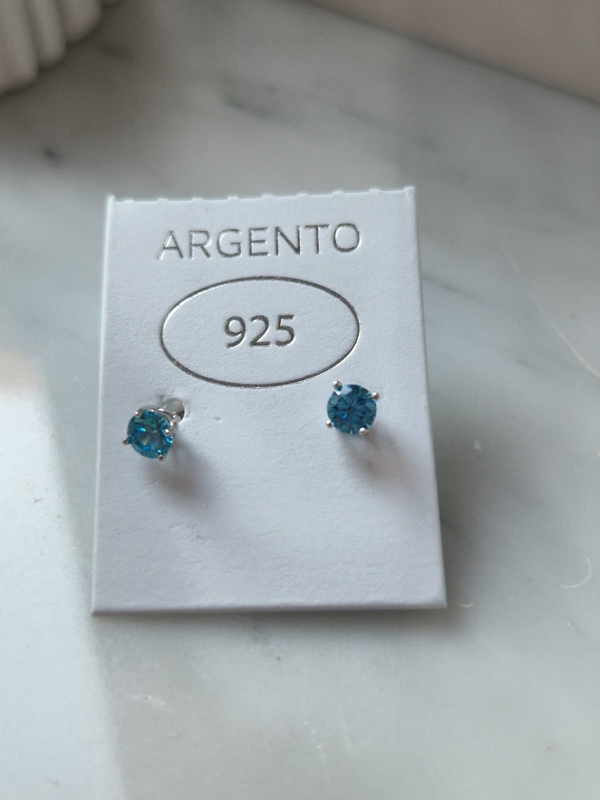 Orecchini Punto Luce COLOR 4mm, Produzione Esclusiva, Argento 925