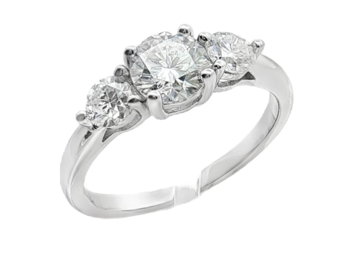 Anello Trilogy in MOISSANITE certificata, in Argento S925