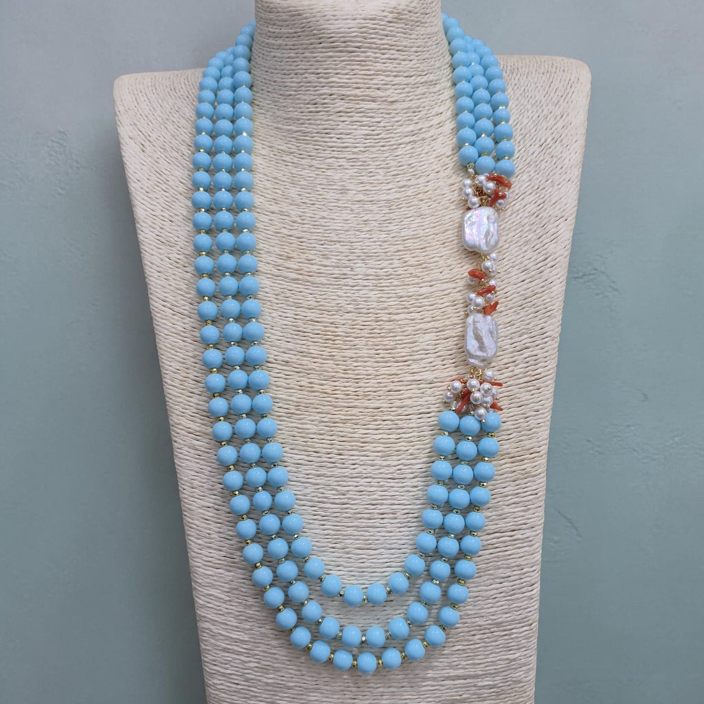 Collana Lunga 3 Fili con Perle di Pasta di Turchese e Grappoli con Corallo e Perle Barocche