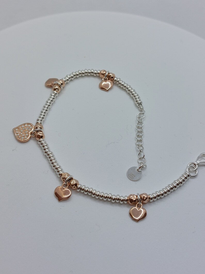 Bracelet with hearts 