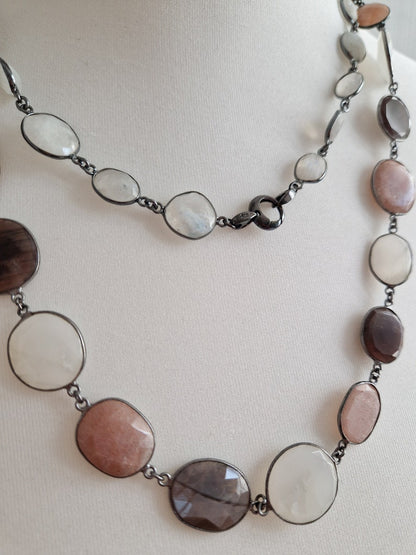 Semi-precious stone necklace