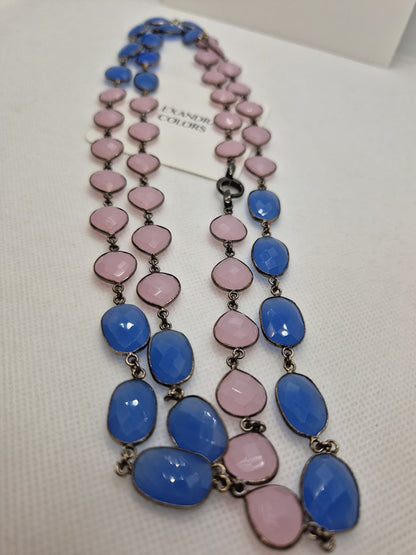 Long necklace of semi-precious stones