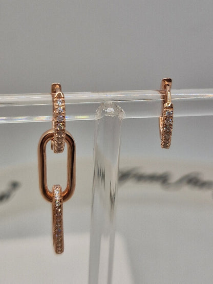 Asymmetric chain earrings 