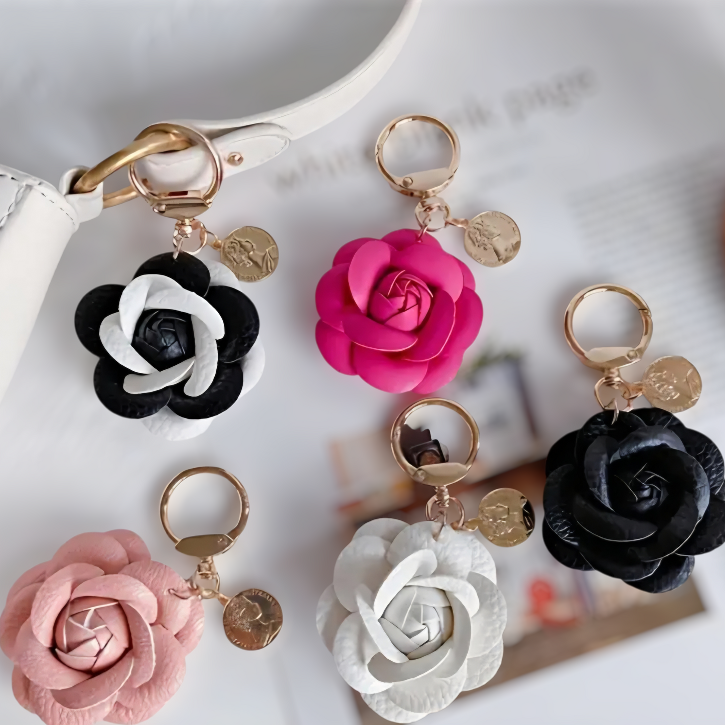 Portachiave_Accessorio Borse_ Fiore in Pelle