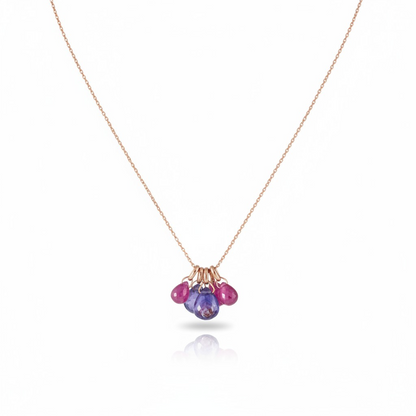 Collana con Ciondoli a Gruppo, in Pietre di Rubino e Calcedonio, Argento s925