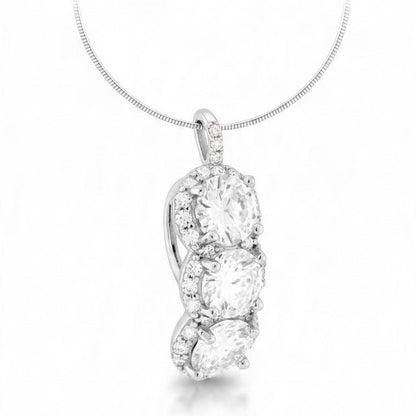 Ciondolo Trilogy Halo con MOISSANITE mm 5 certificata, in Argento S925