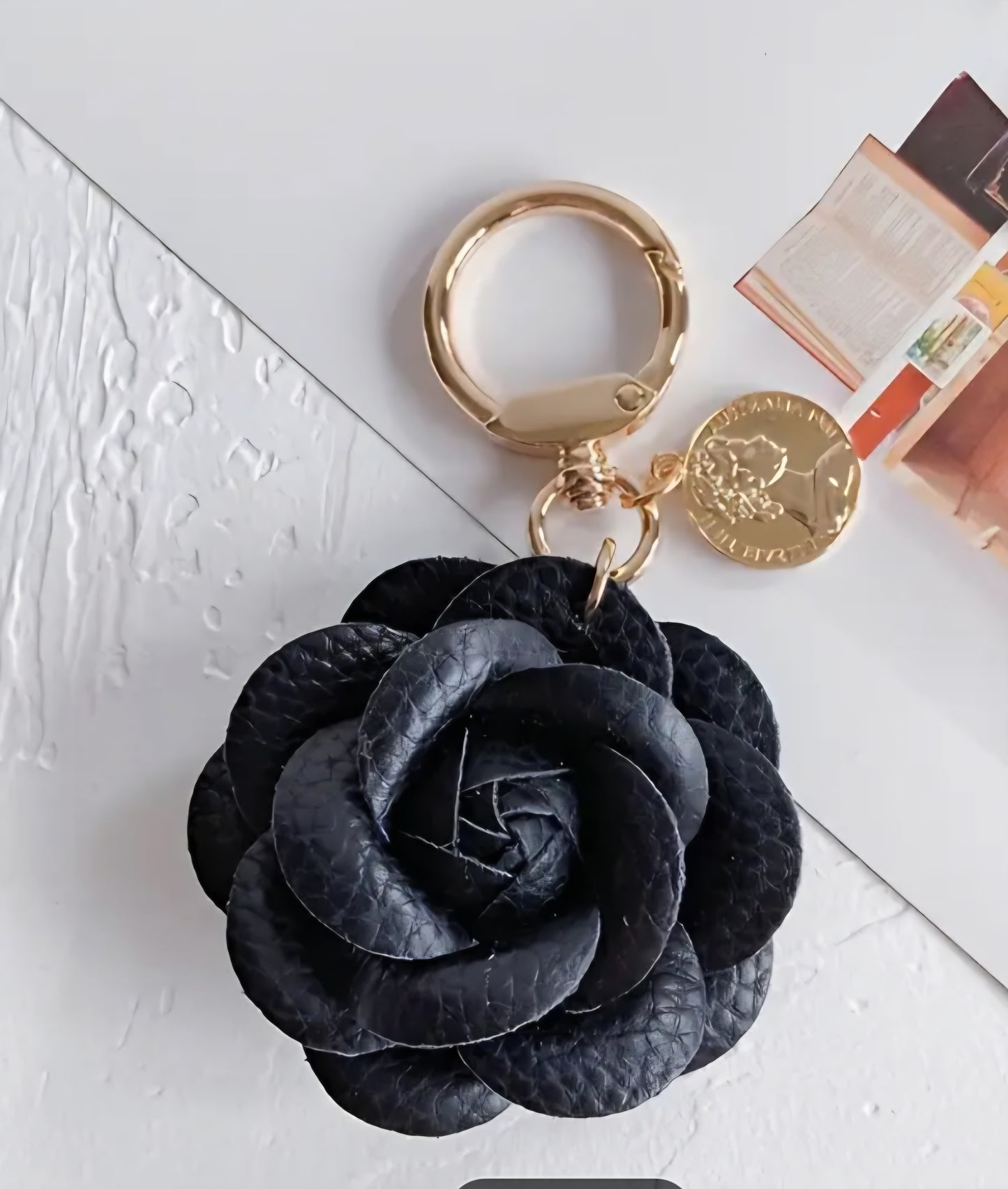 Portachiave_Accessorio Borse_ Fiore in Pelle