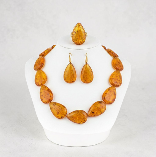 Set Gocce in Ambra, Collana Orecchini ed Anello