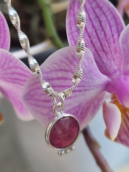 Torcion Necklace with ROUND Pendant in real stones